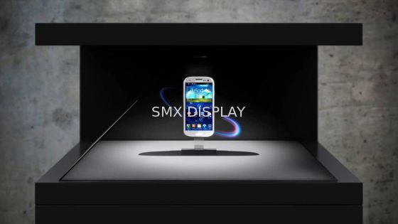 Qualité l'affichage 3 de pyramide d'hologramme d'étalage de montre de 3D Holo dégrossit 32 pouces Usine