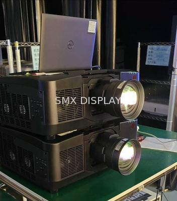Qualité Projecteur laser 4K SMX WUXGA commercial 20 000 lumens pour auditoriums Usine